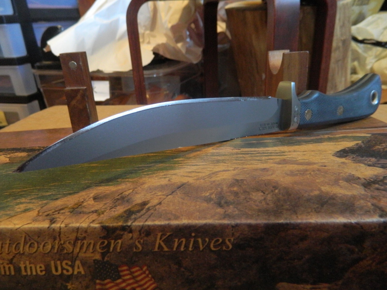 KNIVES OF ALASKA 11 1/2″ MAGNUM BOAR HUNTER 824FG D2 TOOL ST. SURE GRIP HANDLE