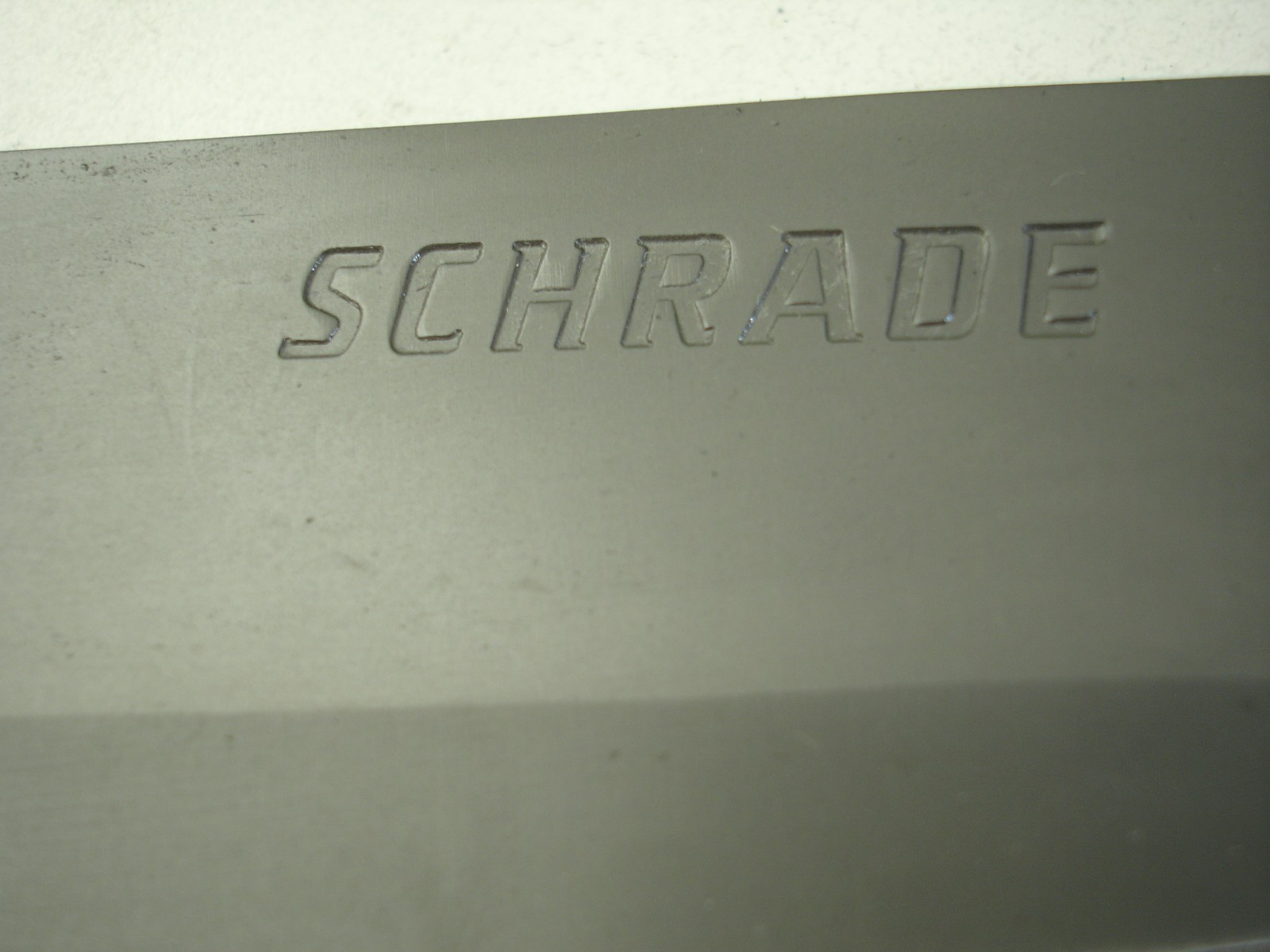 Schrade Leroy Fixed Blade High Carbon Stainless Steel Bowie Blade Sheath SCHF45