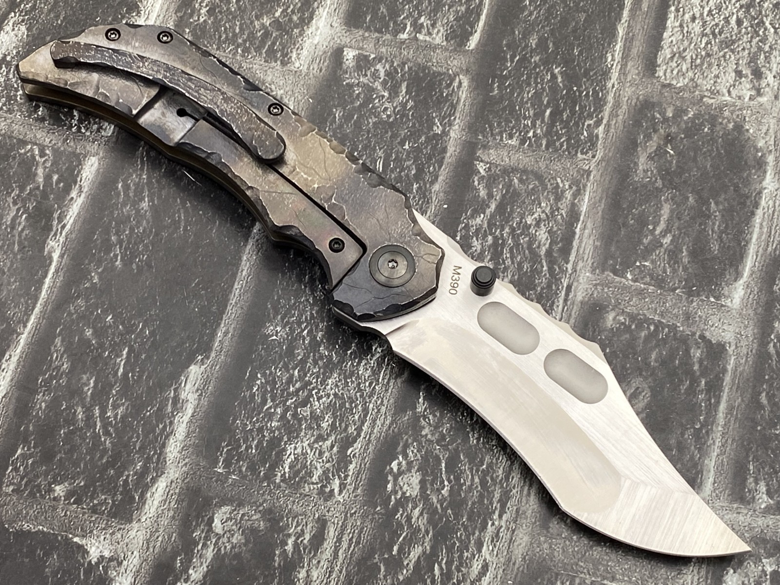 BabyO-M390-Engrave-TI Folding Knife M390 Blade Titanium Handle Pocket Knife