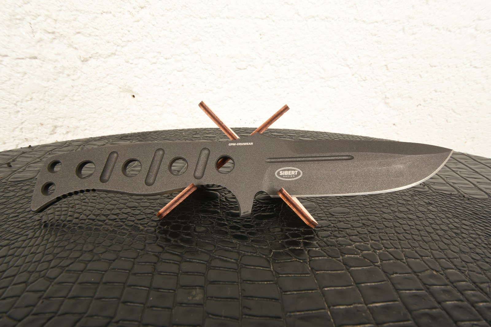 Benchmade Adamas Fixed Blade Paracord Drop Point 375BK-1 Open Box