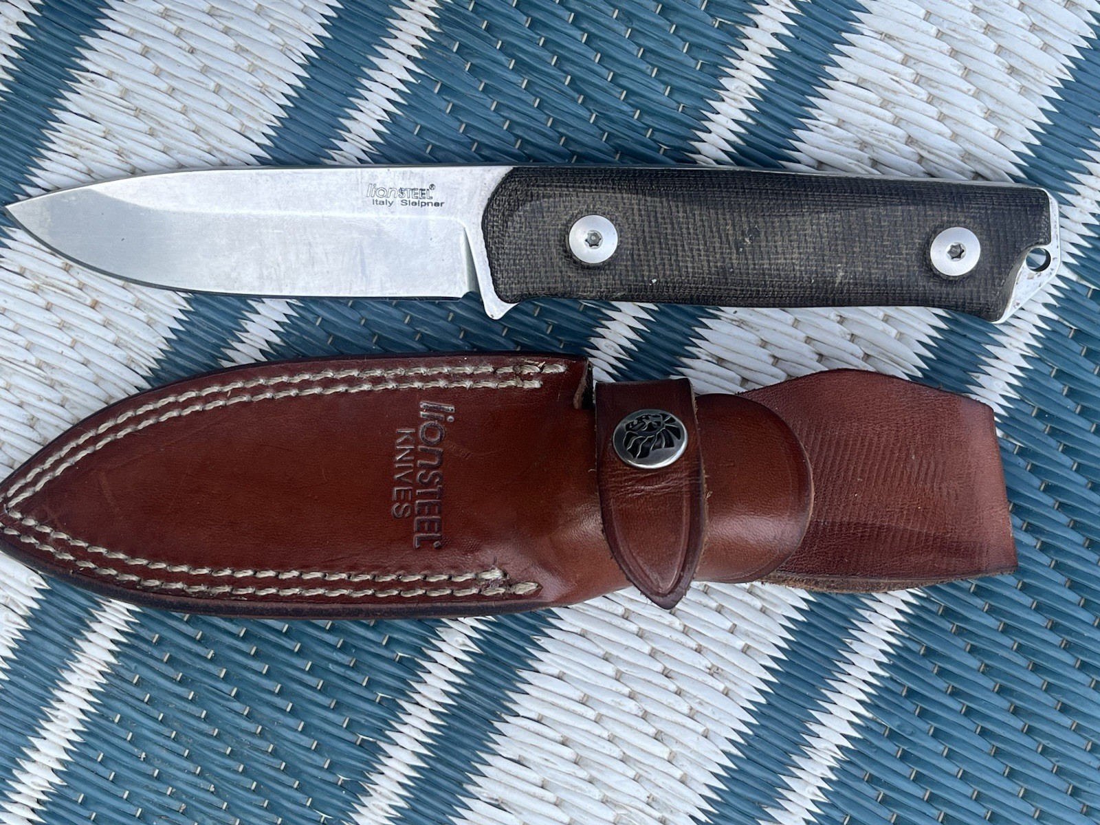 LionSteel B41 Fixed Blade 4.1in Stainless Plain Green Micarta + Sheath