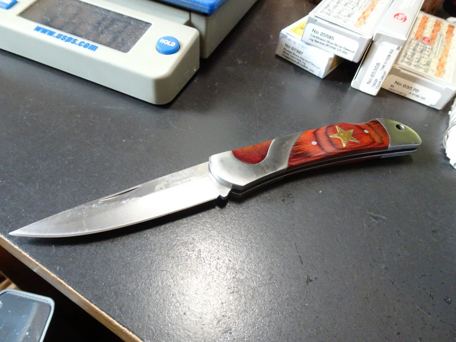BLACKHILLS STEEL BKH-01 5″ CLOSED LOCKING FOLDER HARDWOOD HANDLE 3CR13 STAINLESS